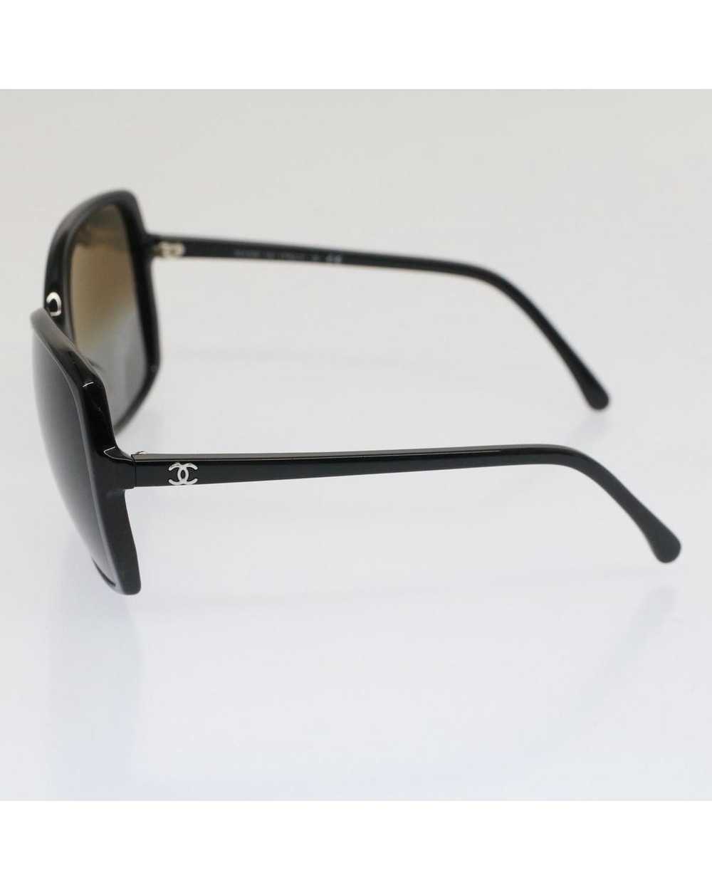 Chanel Black Plastic Sunglasses with CC Logo - image 5