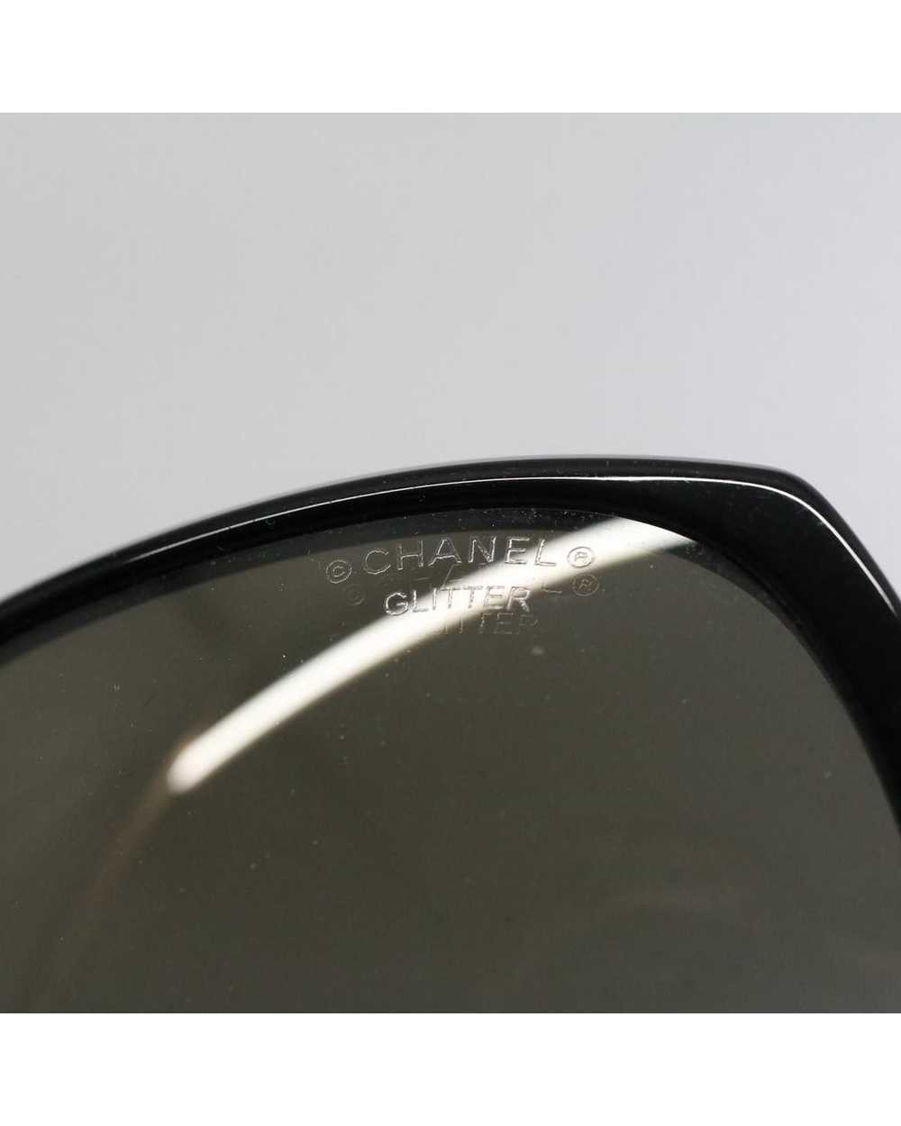 Chanel Black Plastic Sunglasses with CC Logo - image 6