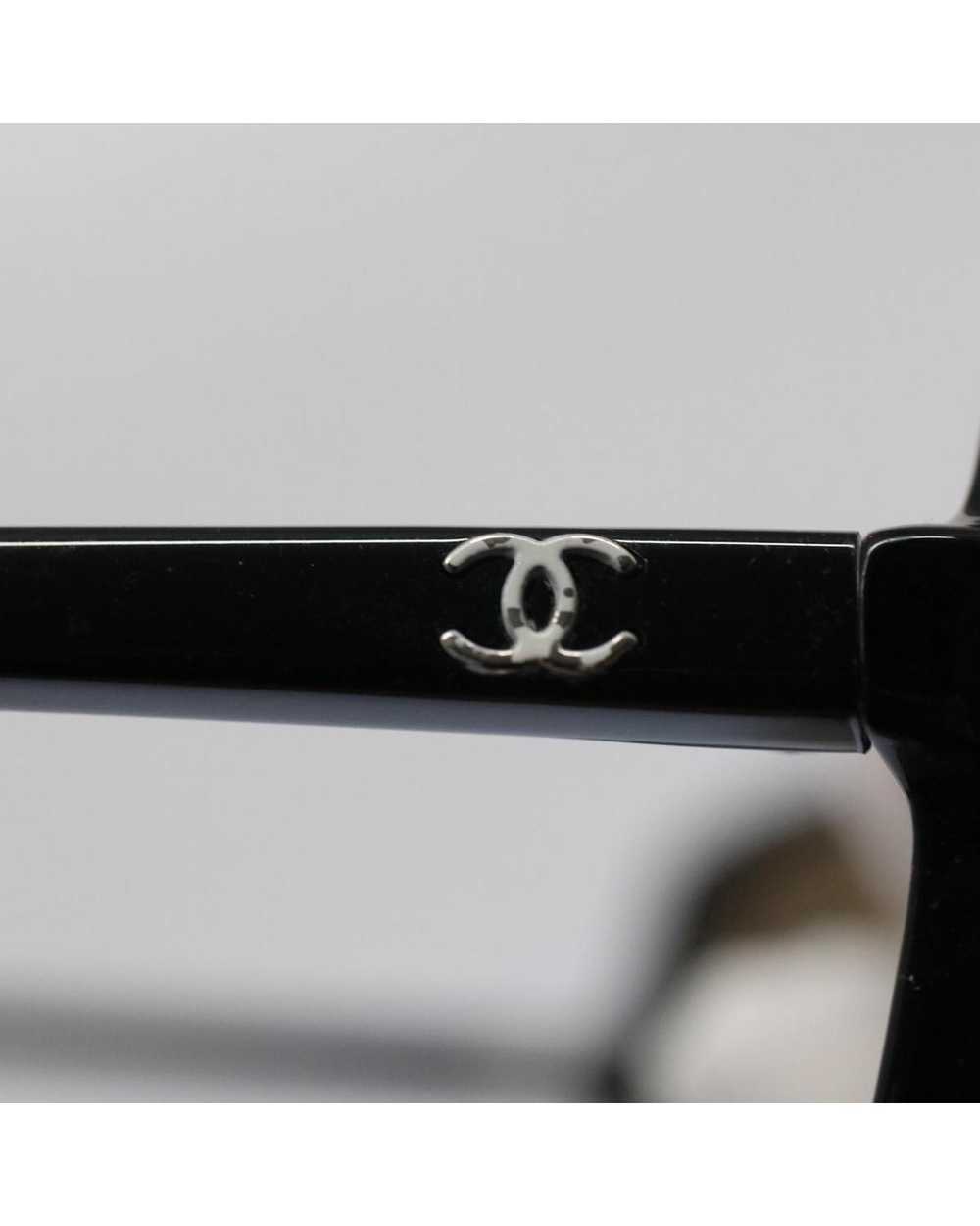 Chanel Black Plastic Sunglasses with CC Logo - image 8