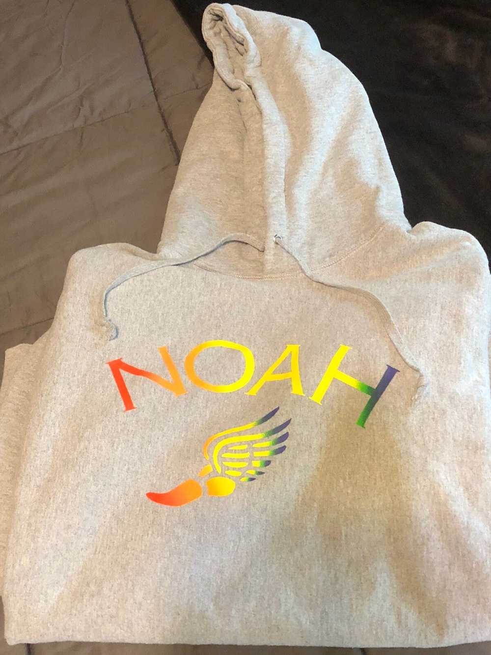Noah Noah Rainbow Winged Foot Hoodie - image 3