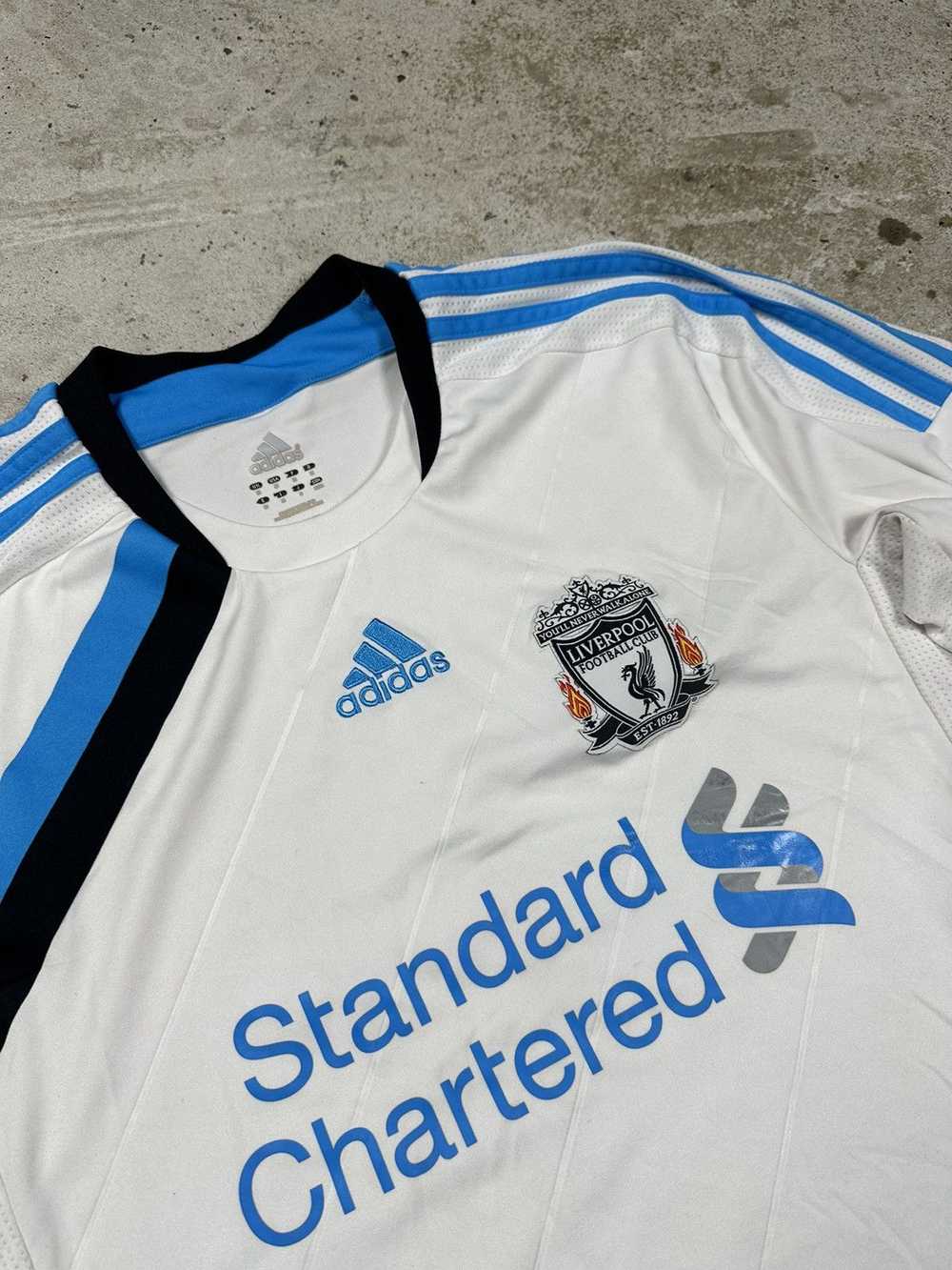 Adidas × Soccer Jersey × Vintage Adidas x Liverpo… - image 8