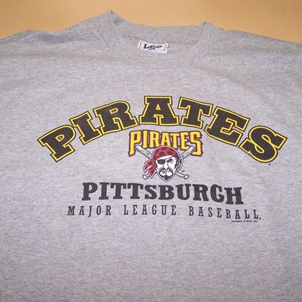 Pittsburgh Pirates Vintage 90's Tee MLB Lee Nutme… - image 1