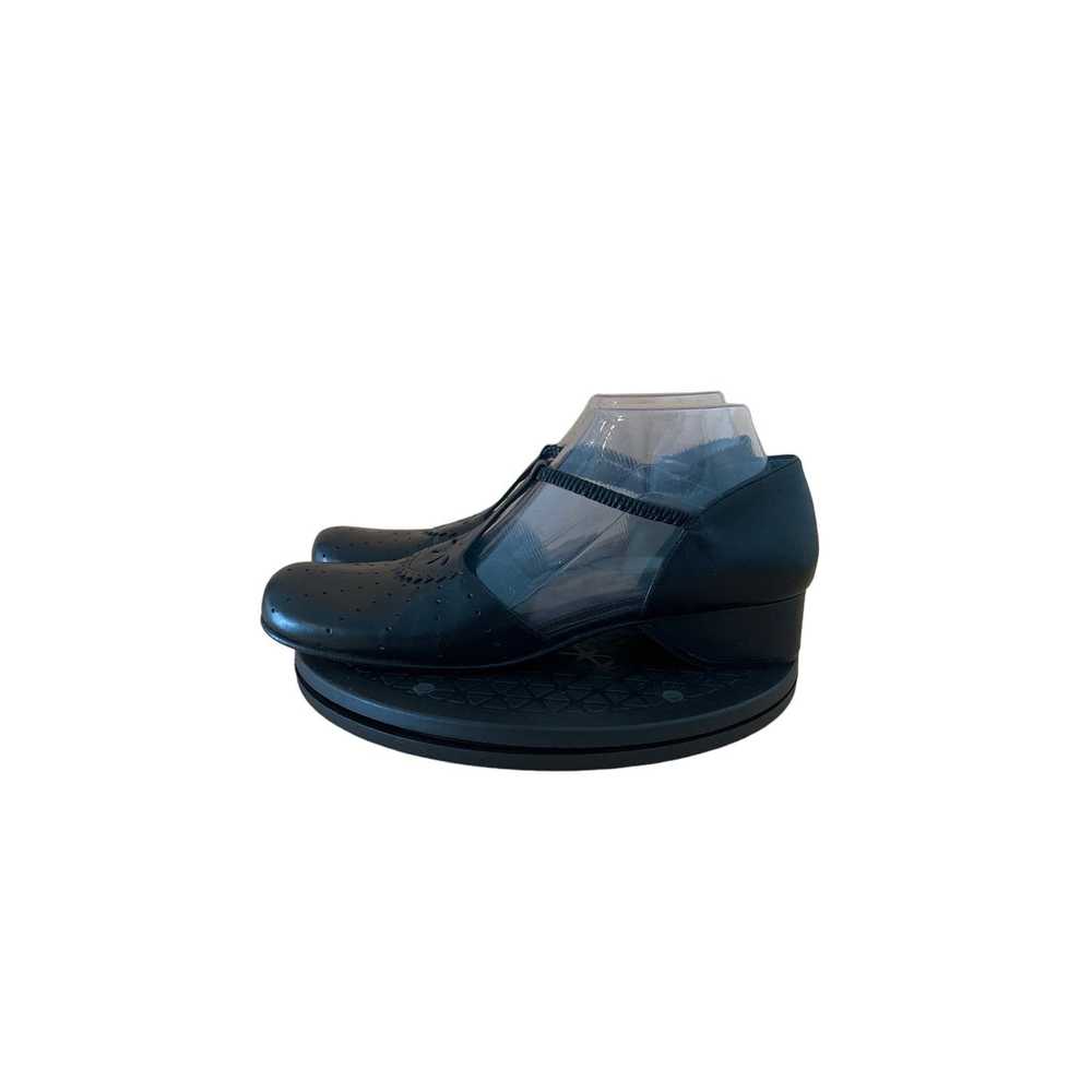 Bcbg Maxazria Womens BCBG Maxazria Leather Sandal… - image 1