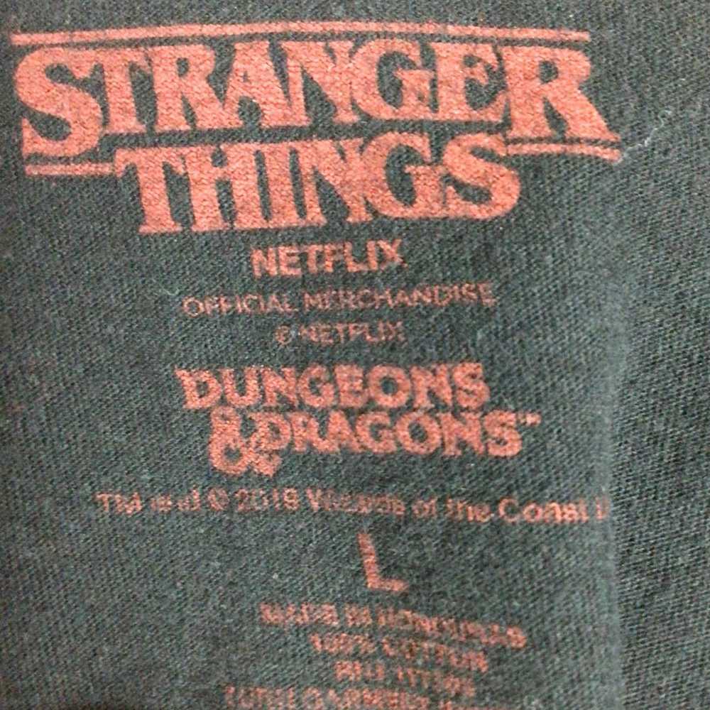Streetwear Dungeons & Dragons x Netflix Stranger … - image 3