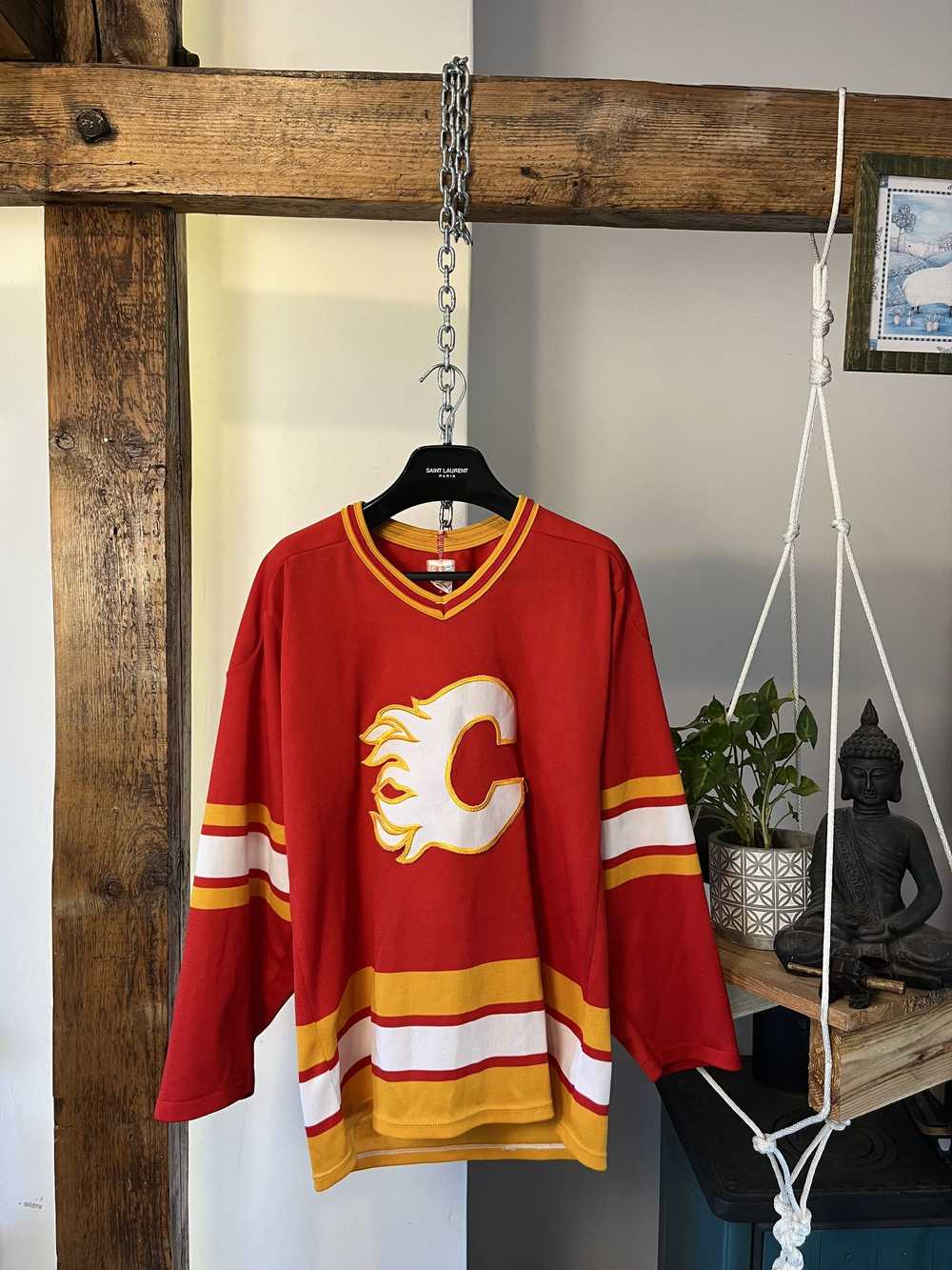 Hockey × NHL × Vintage 90s NHL Calgary Flames Jer… - image 1