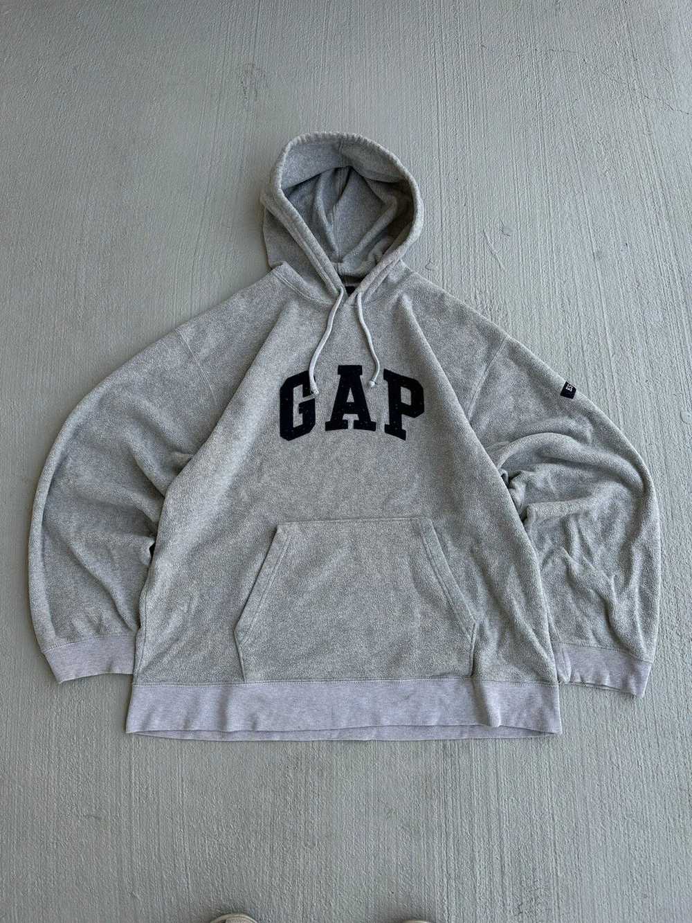 Gap × Streetwear × Vintage Vintage Gap Hoodie - image 1