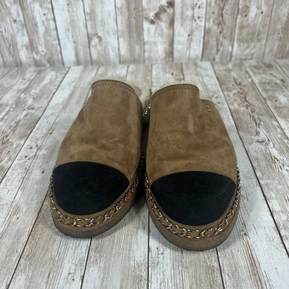 Chanel Chanel suede shearling brown slip on mules… - image 5