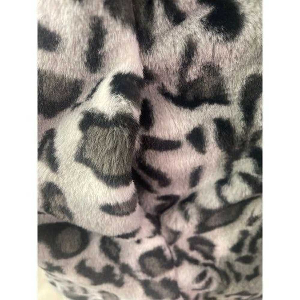 Gray Animal Print Faux Fur Coat with Hoodie Size M - image 4