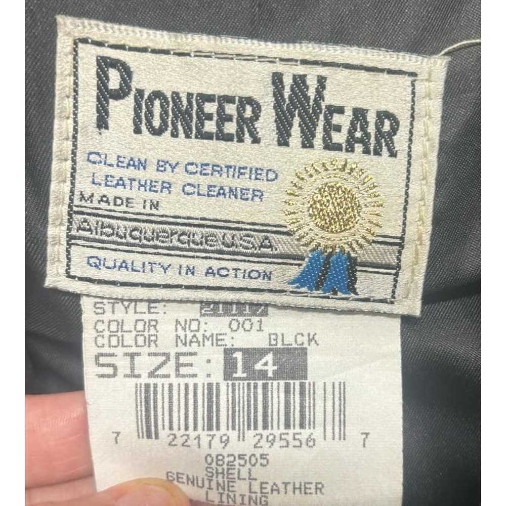 Women's Pioneer Wear Suede Leather Fringe Crop Ja… - image 6