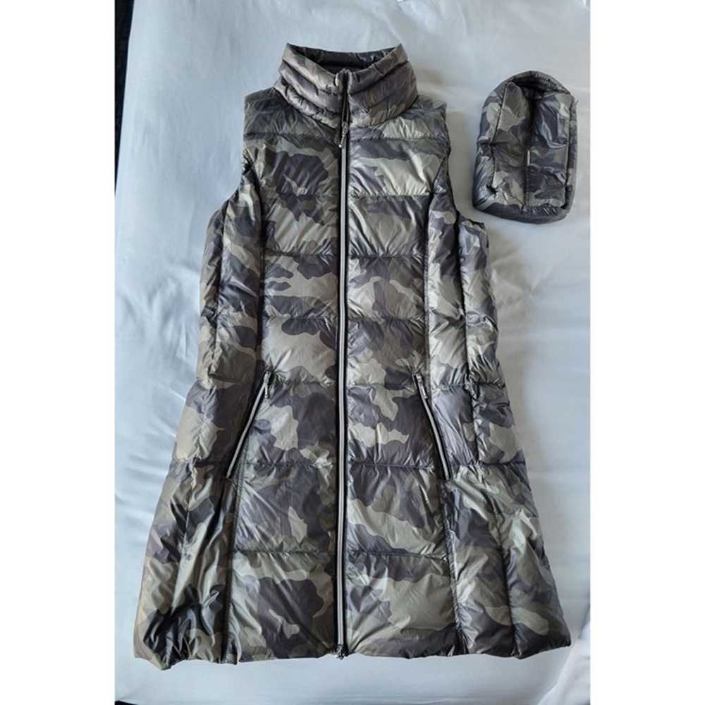 Anorak Long Down Packable Vest in Camo Size Small - image 4