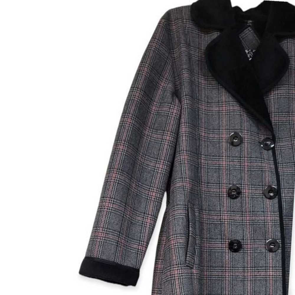 ZARA Plaid Grey/Black/Red Trench Coat w Velvet Li… - image 3