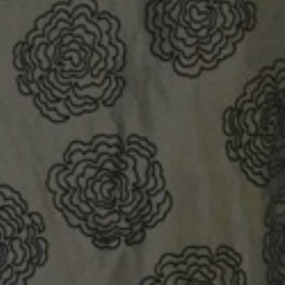 Giorgio Armani Floral Embroidery Goose Down Black… - image 4