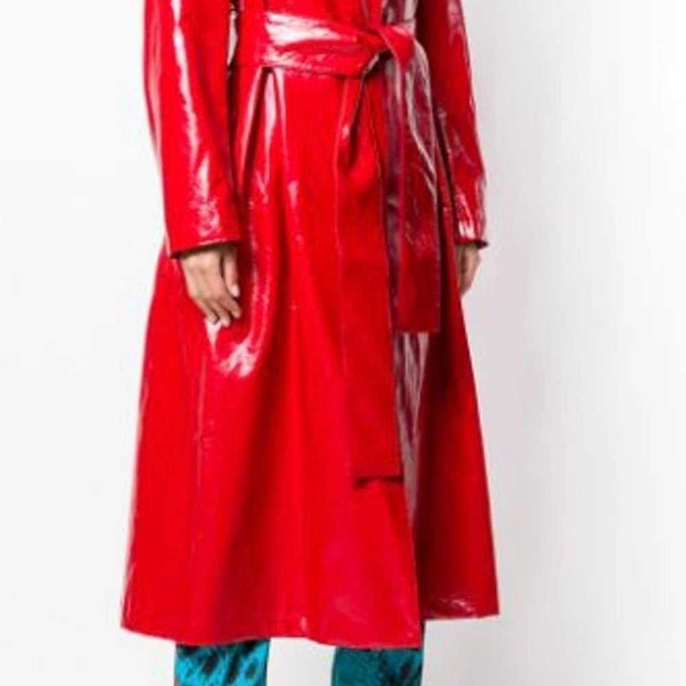MSGM Milano FAUX GLOSSED-LEATHER TRENCH COAT IN R… - image 7