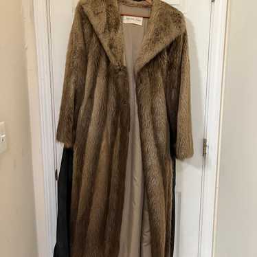 Mysels Furs Full Length Beaver Fur Womens L - image 1