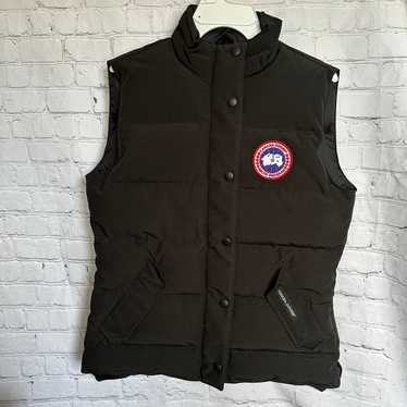 Canada Goose Women Size S Freestyle Down Vest Blac
