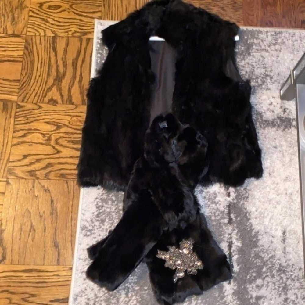 Fur Luxury set  Fur Vest & Scarf black
Adrienne L… - image 2