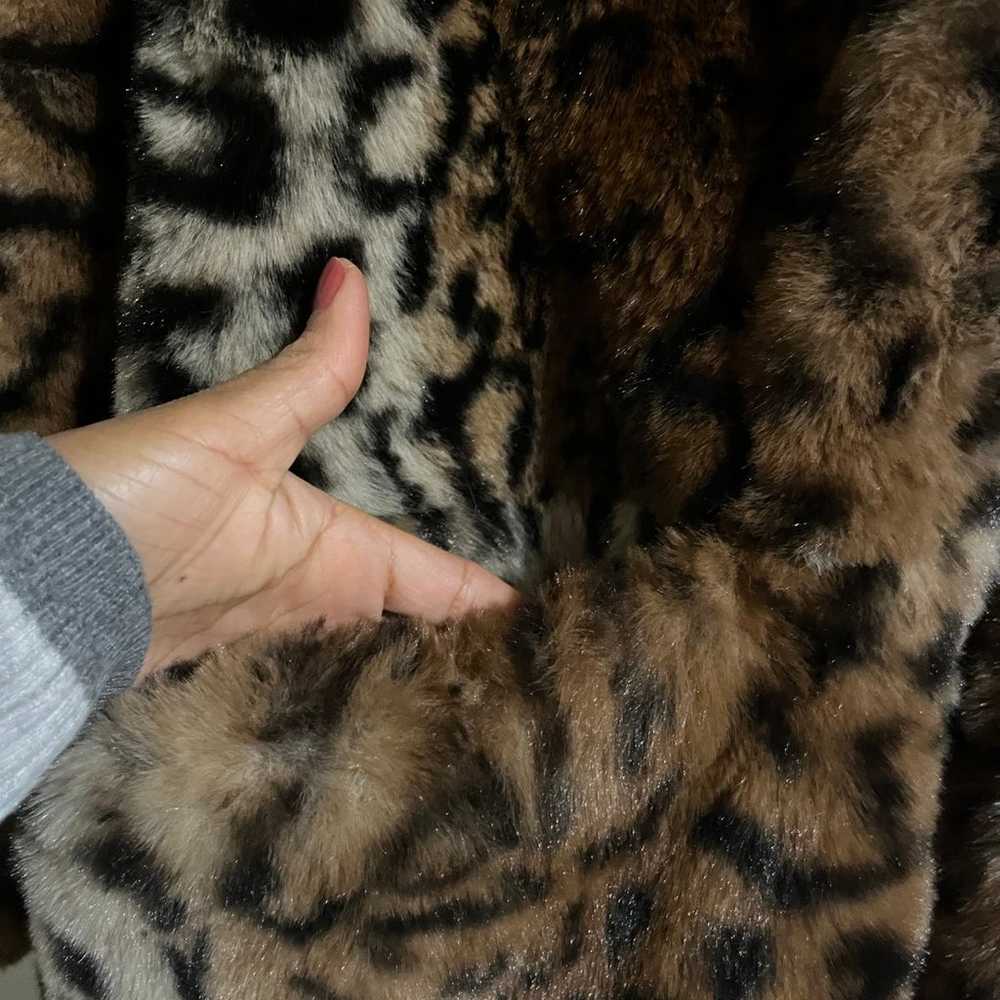 Gibson Latimer Leopard Faux fur coat - image 3