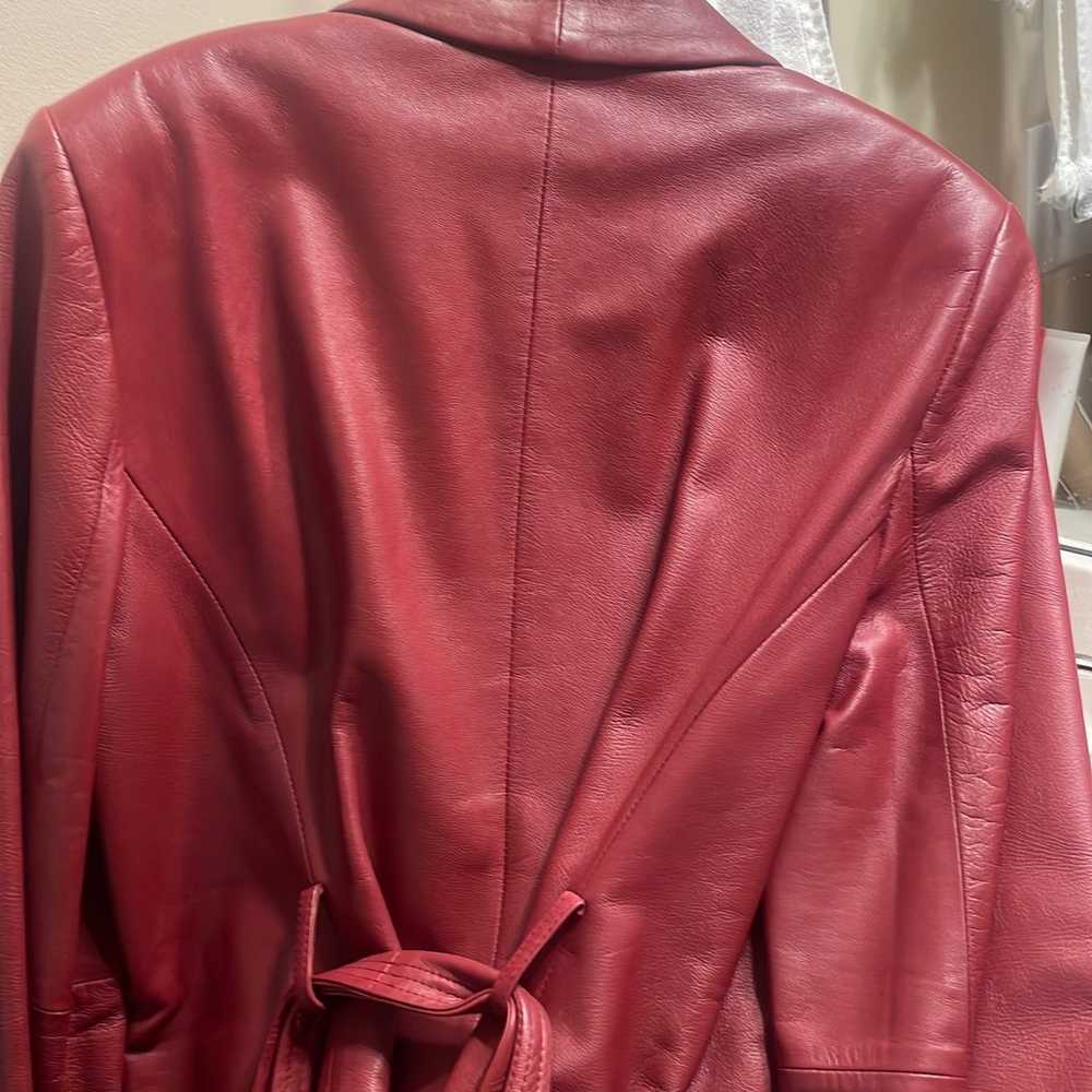 Woman’s designer geniune Leather Jacket.  Appears… - image 4