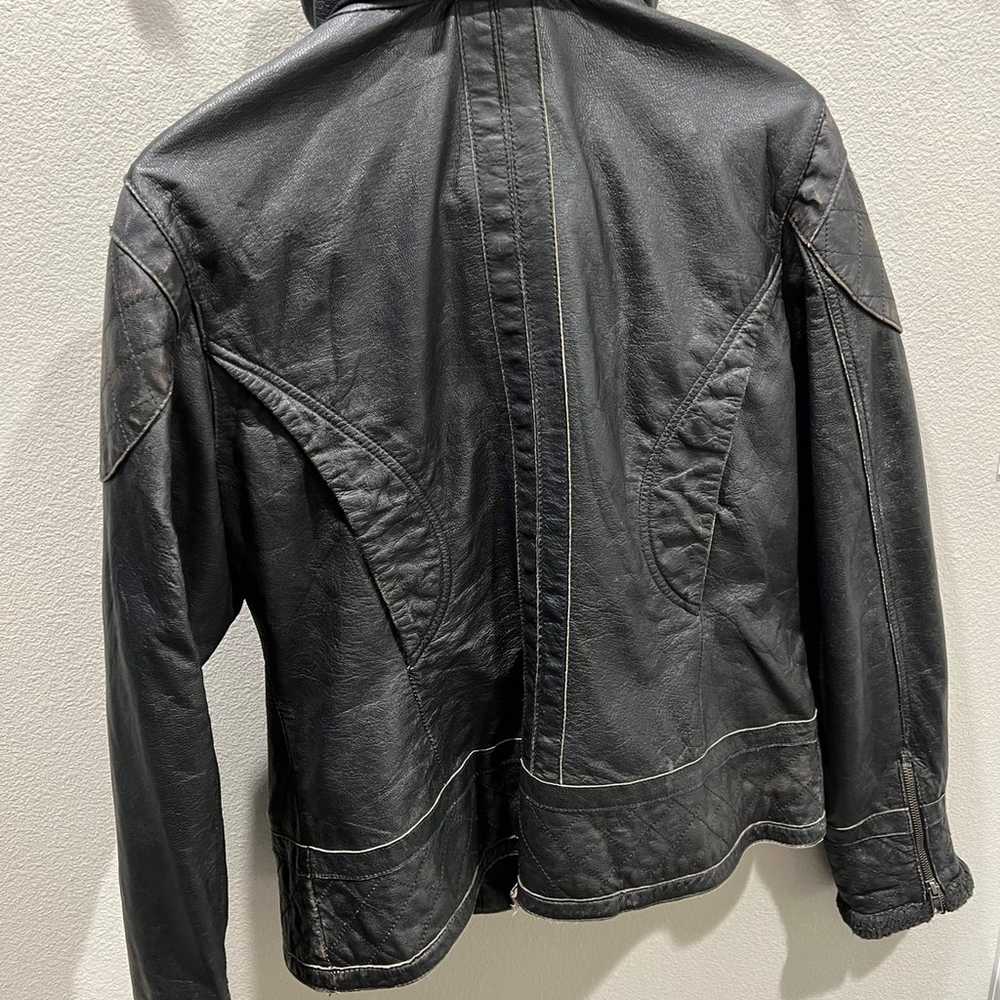 Harley Davidson leather bomber jacket - image 5