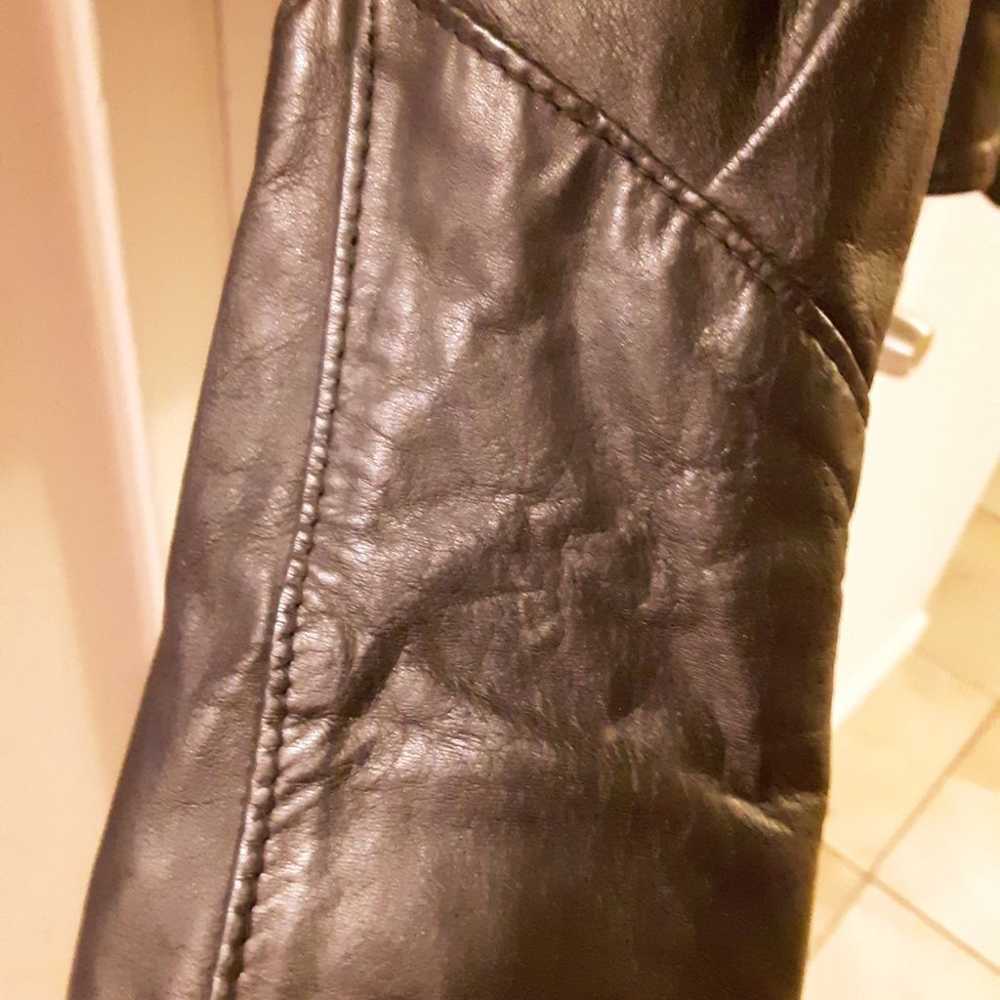 VINTAGE women's black leather jacket - image 5