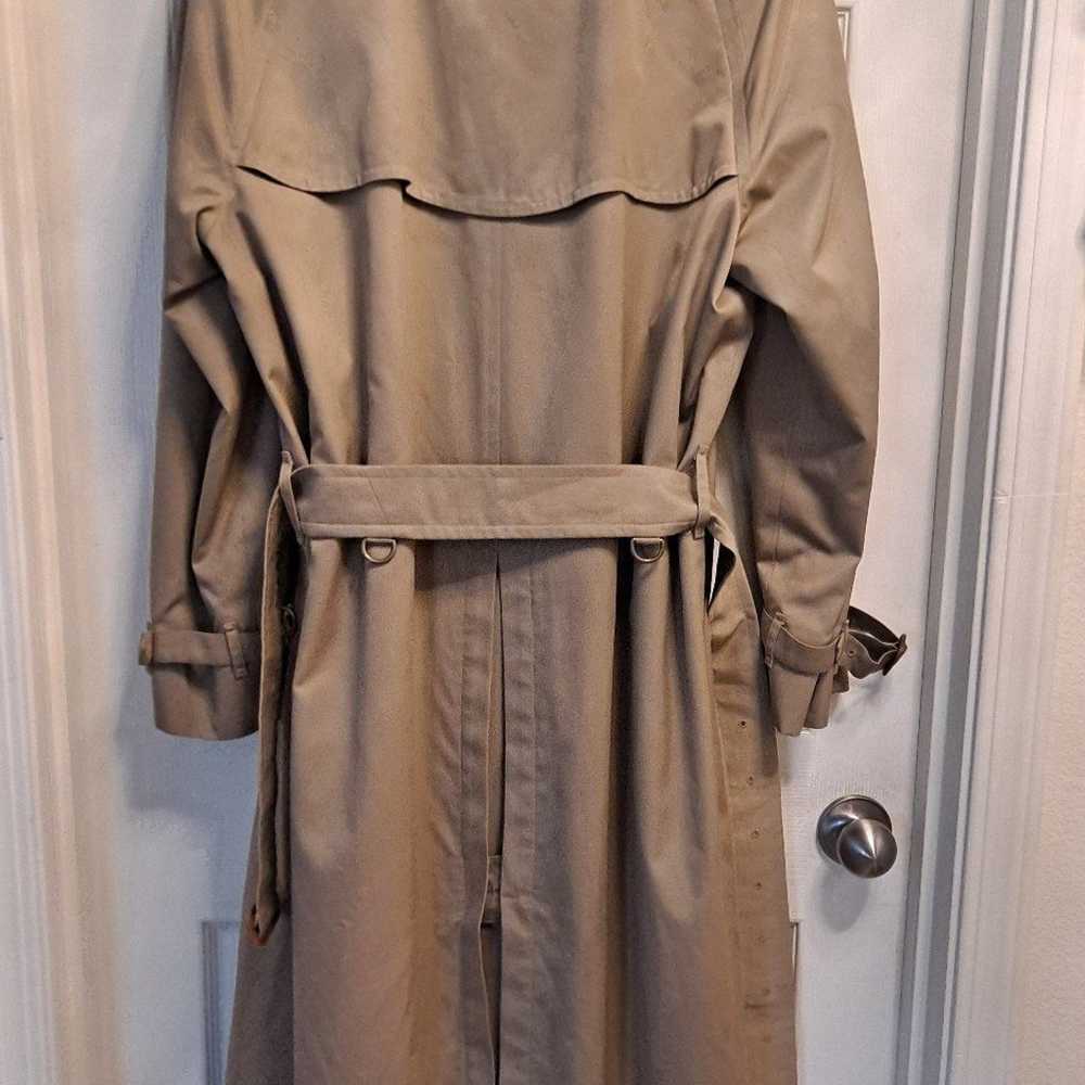 VINTAGE BURBERRY TRENCH COAT - image 2