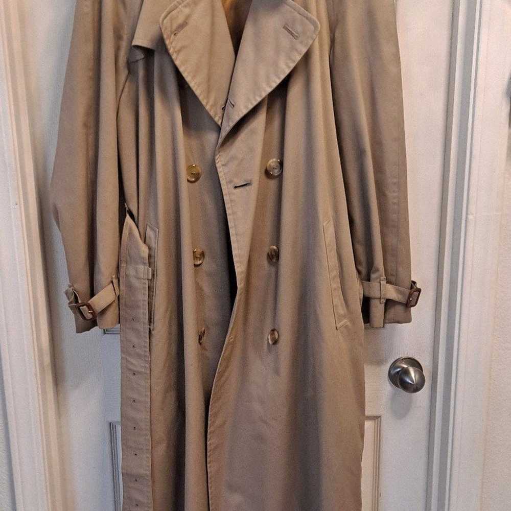 VINTAGE BURBERRY TRENCH COAT - image 6