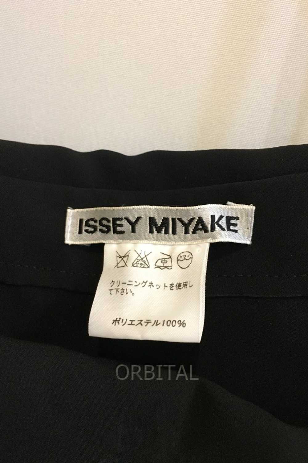 Issey Miyake Deformed Fringe Sleeveless Long Dres… - image 5