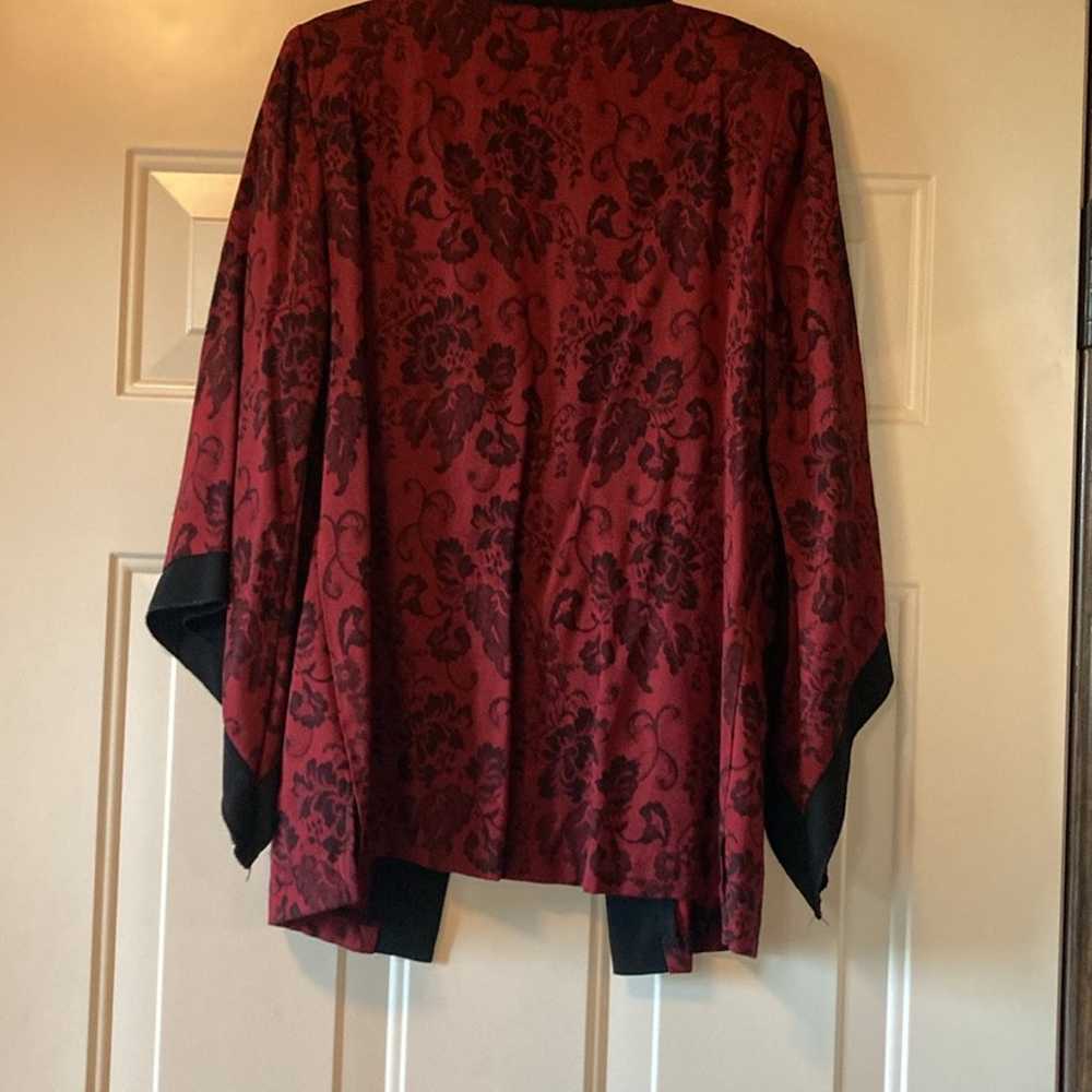 Small Burgundy and Black Blouse/Jacket with Conne… - image 10