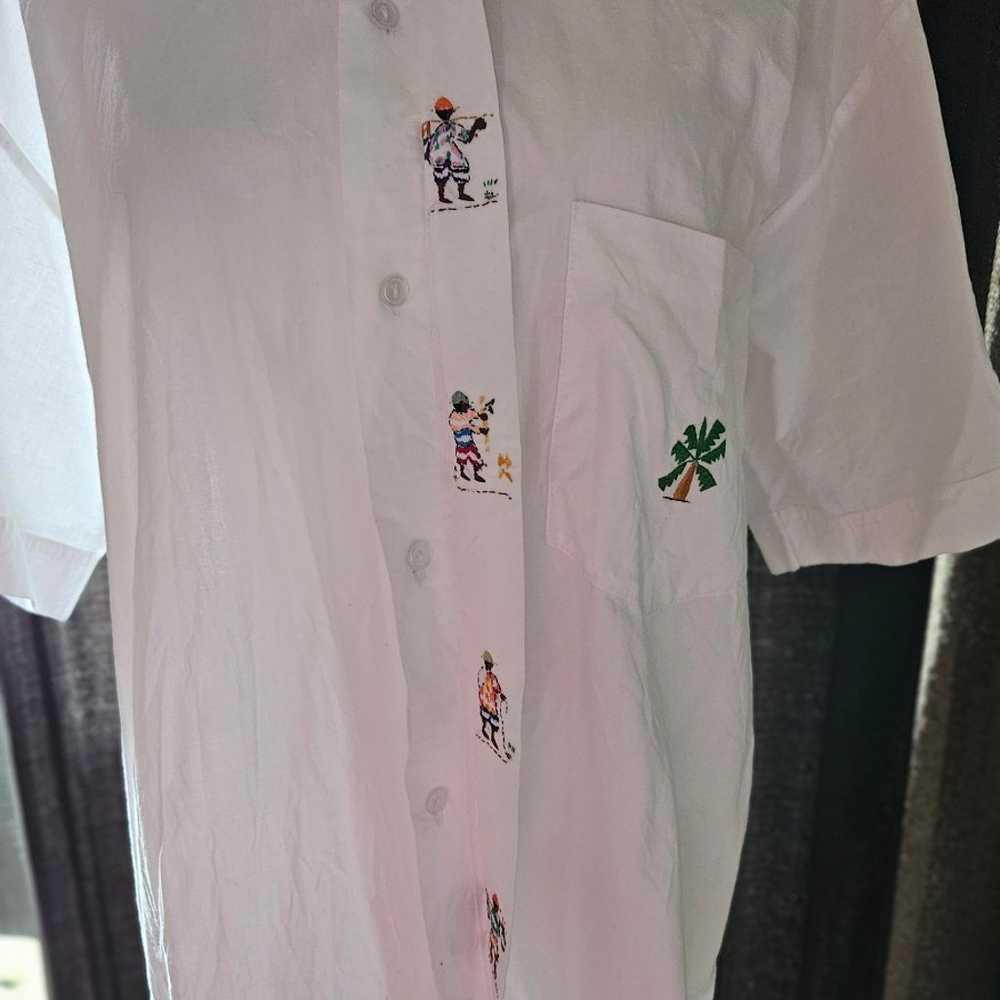 Vintage Embroidered Button-up Shirt - image 6