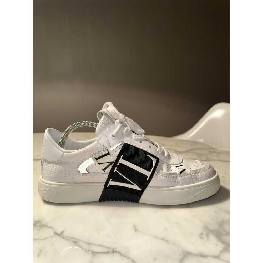 Valentino Garavani Vl7N leather low trainers - image 3