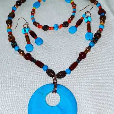 Turquoise necklace and bracelet set repurposed upc
