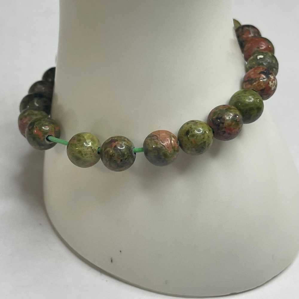 green and pinks stretch stone bracelet UNAKITE be… - image 1