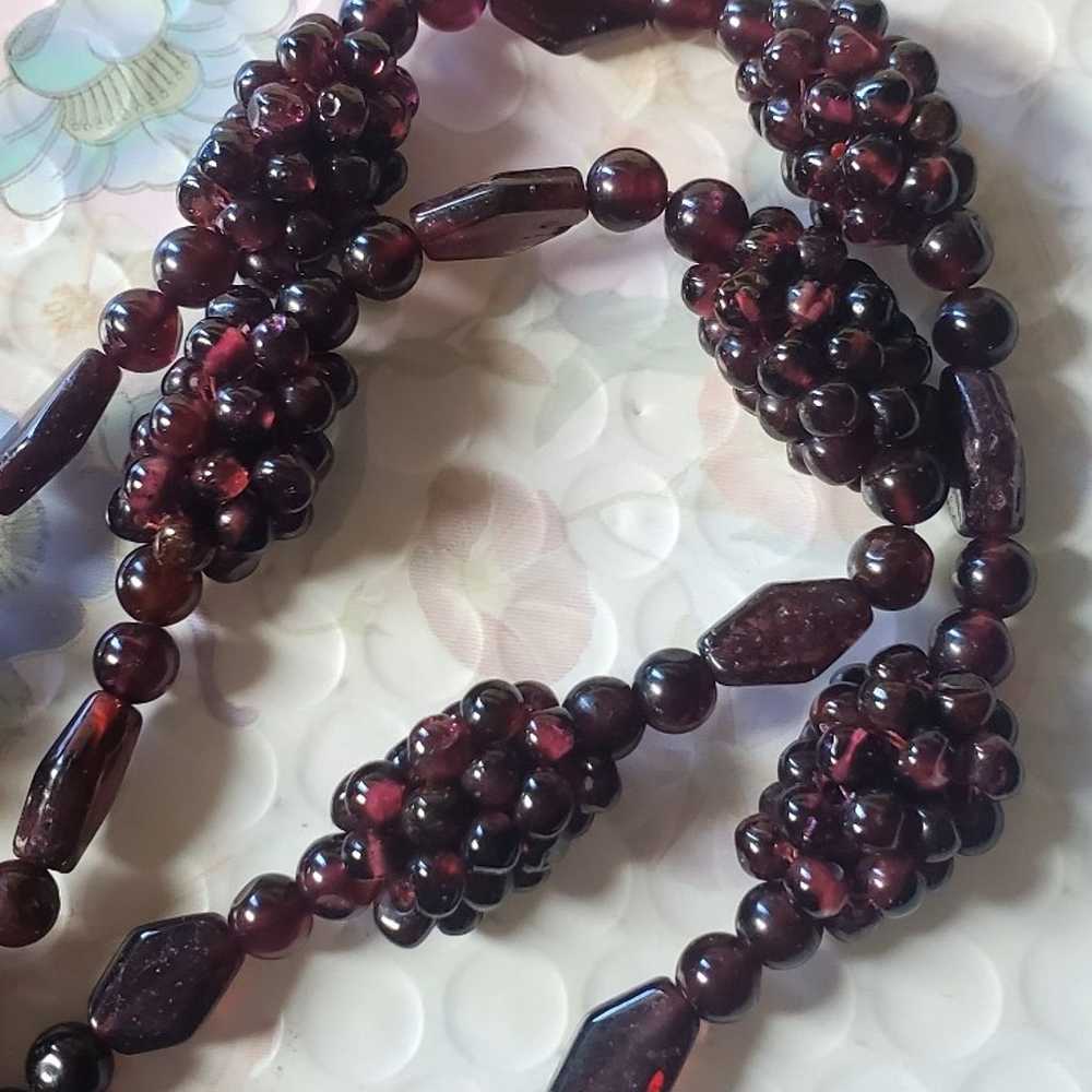 Vintage bohemian garnet grape cluster necklace - image 4
