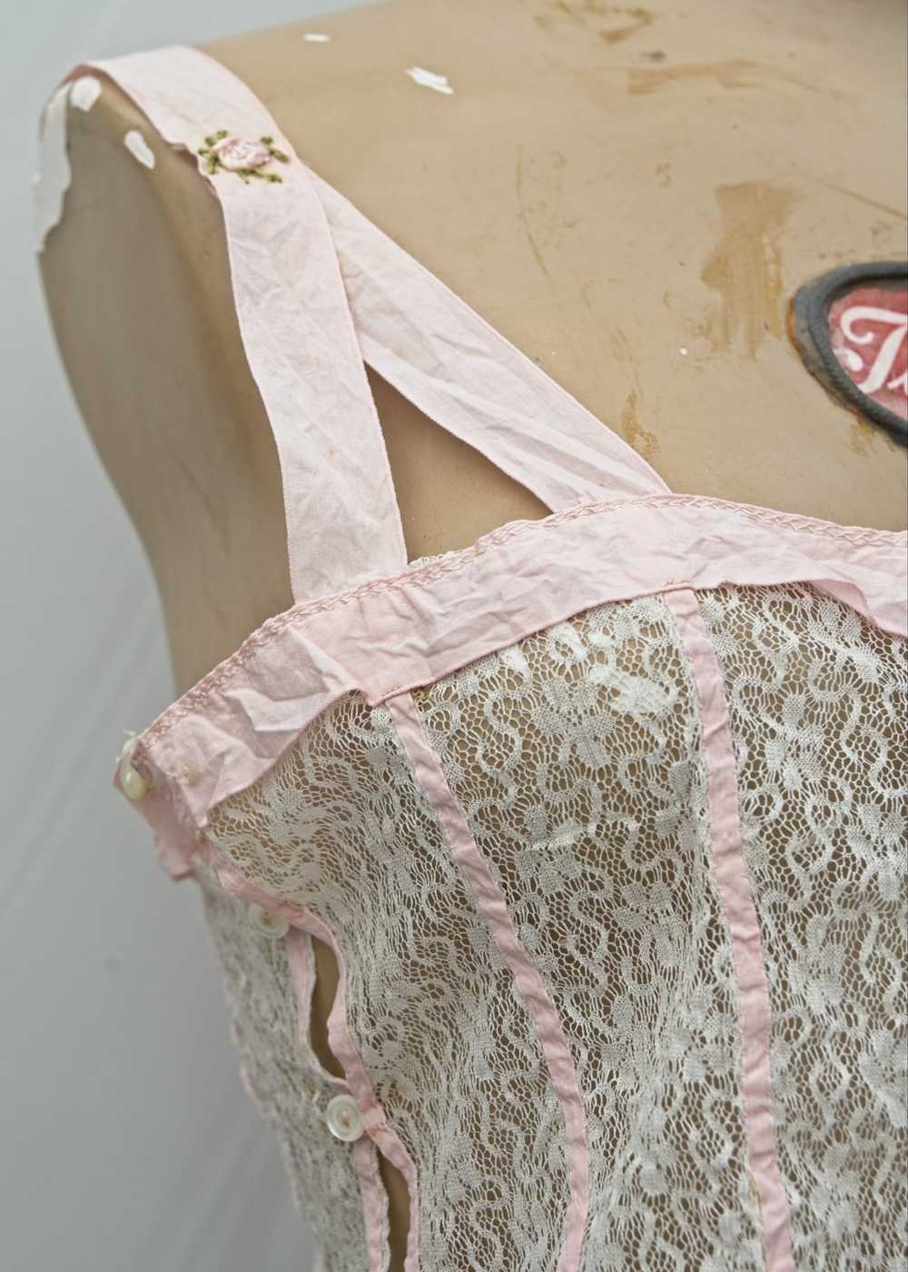 Antique 20s Lace and Ribbon Bralette Chemise - image 4