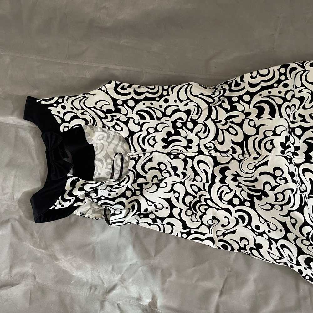 Candie’s black and white dress - image 4
