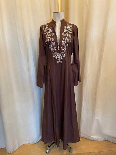 Vintage Embroidered Tunic Dress with Bell Sleeves - image 1