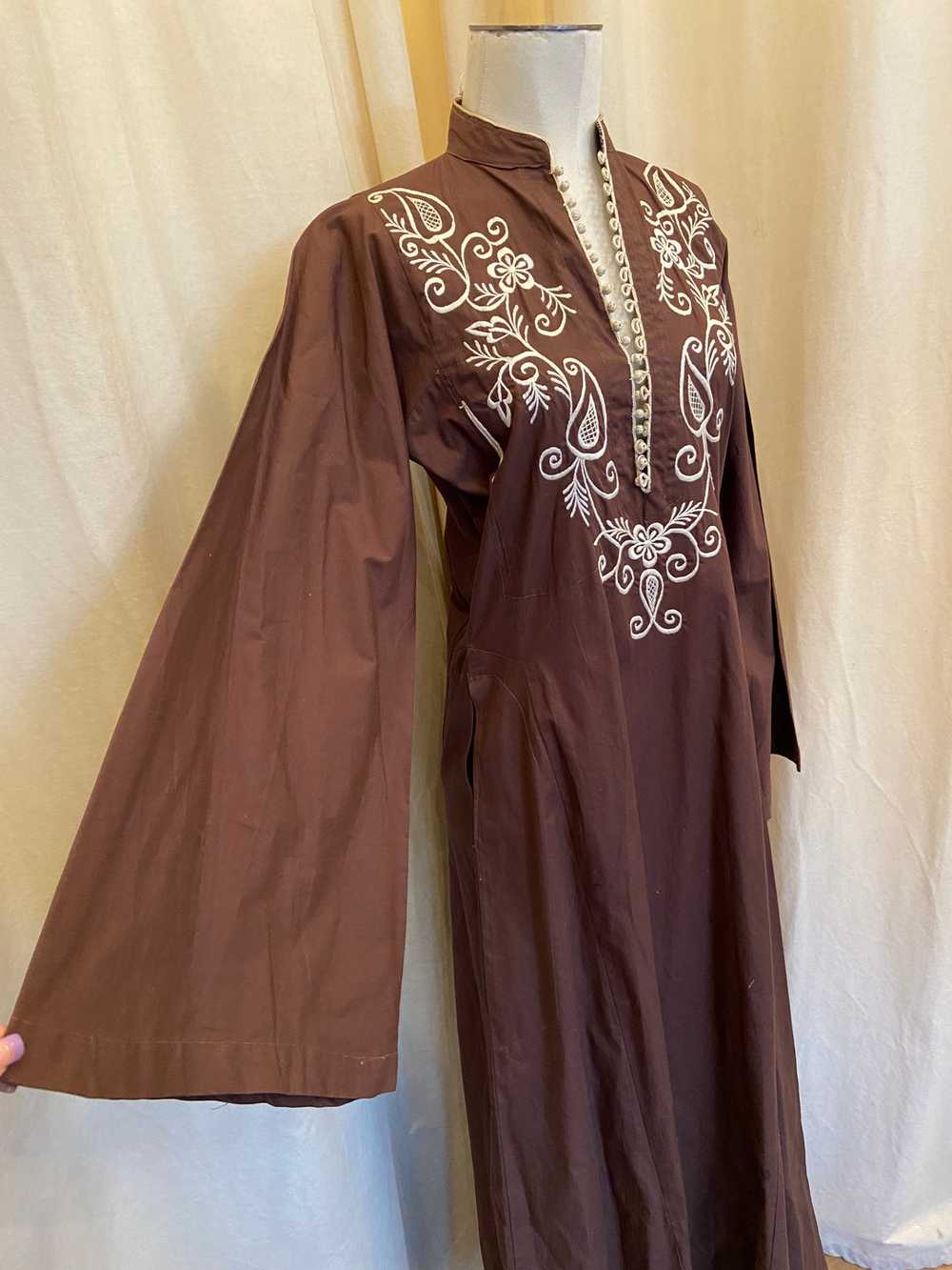 Vintage Embroidered Tunic Dress with Bell Sleeves - image 3