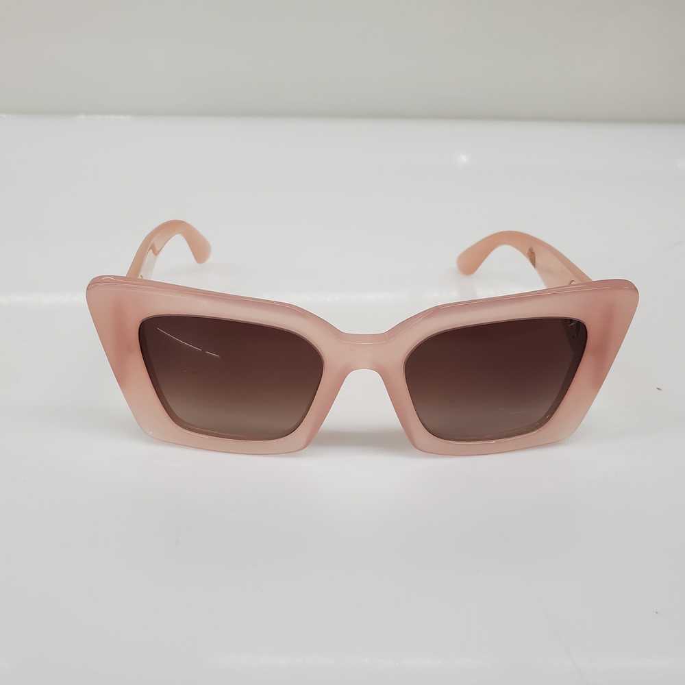 Burberry Daisy Frosted Pink Chunky Cat Eye Sungla… - image 1