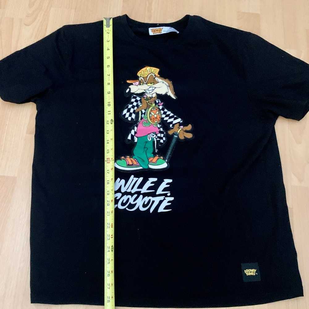 NWOT Rare Looney Tunes Wile E Coyote Black T-Shir… - image 8