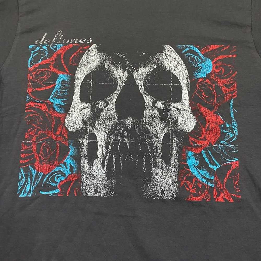 Deftones Rock T-shirt Size Medium - image 2