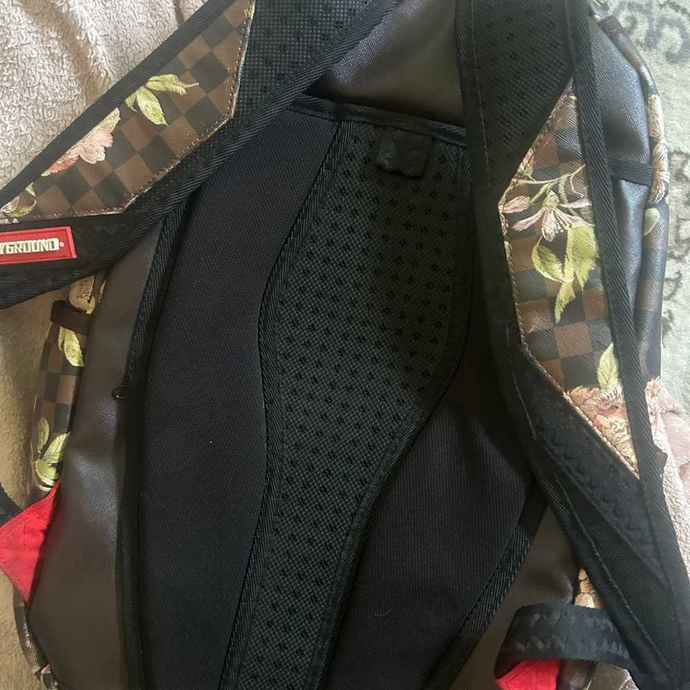 Leather sprayground backpack good condition - image 4