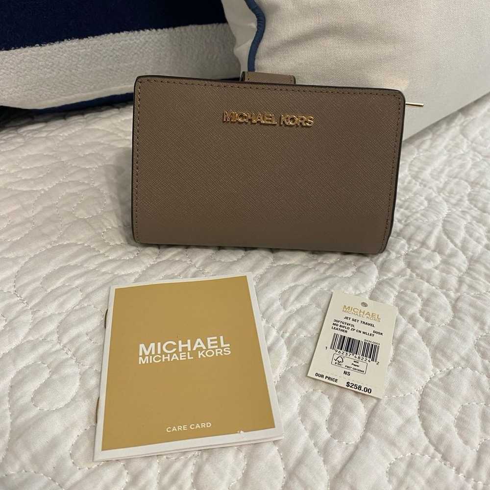 Michael Kors Whitney Handbag & Wallet Set - image 9