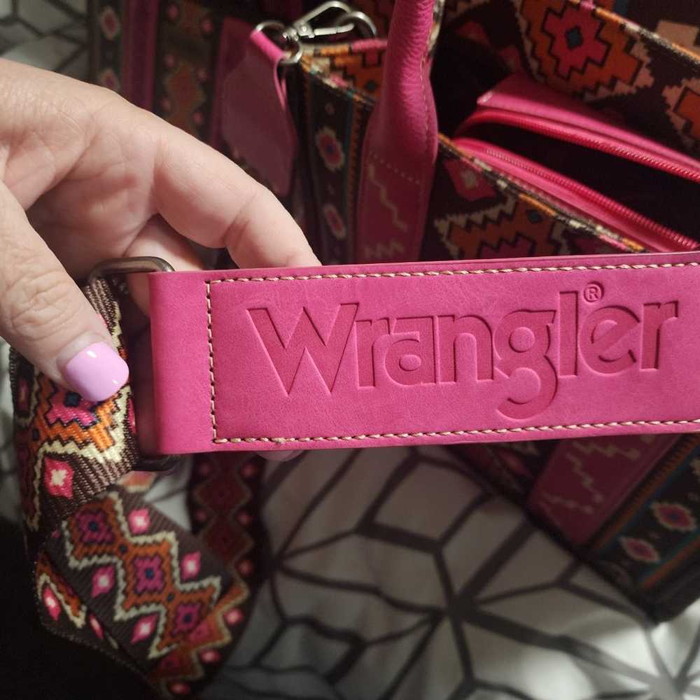 Wrangler Hot Pink Aztec tote/purse/wallet/credit … - image 5