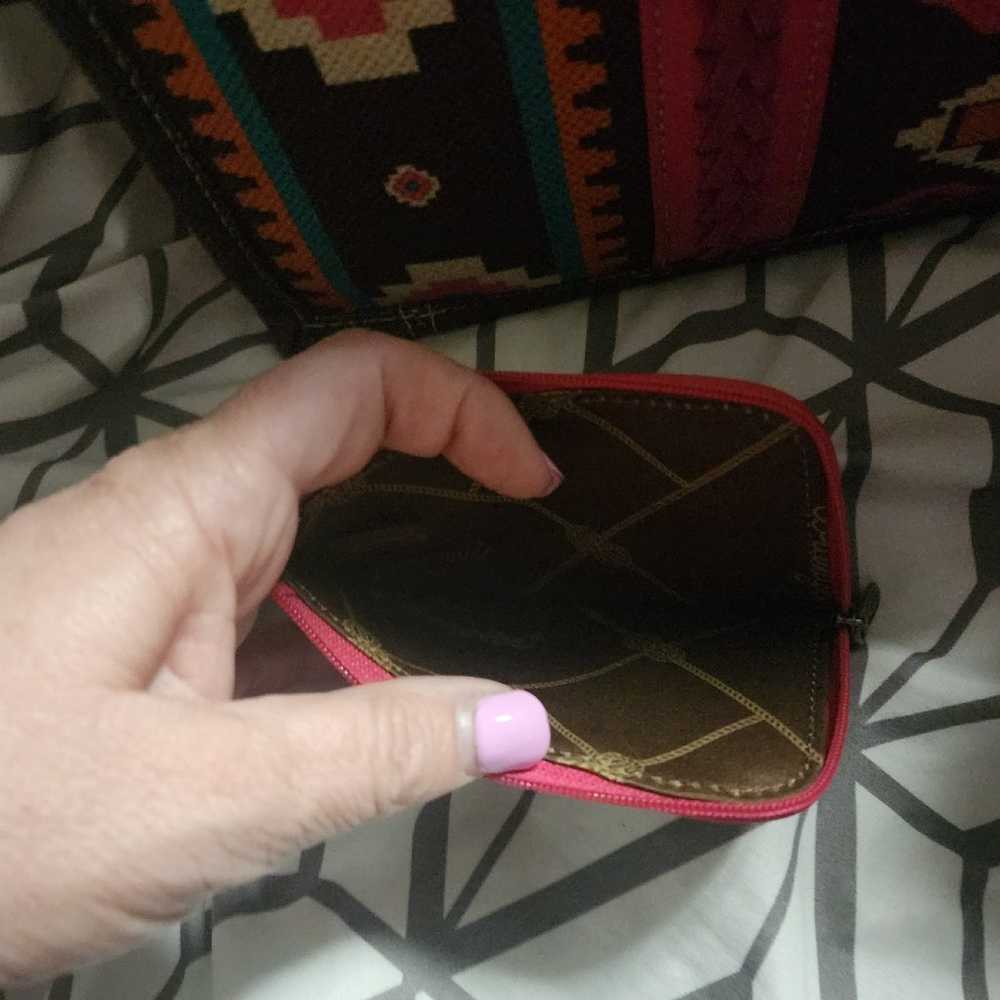 Wrangler Hot Pink Aztec tote/purse/wallet/credit … - image 9