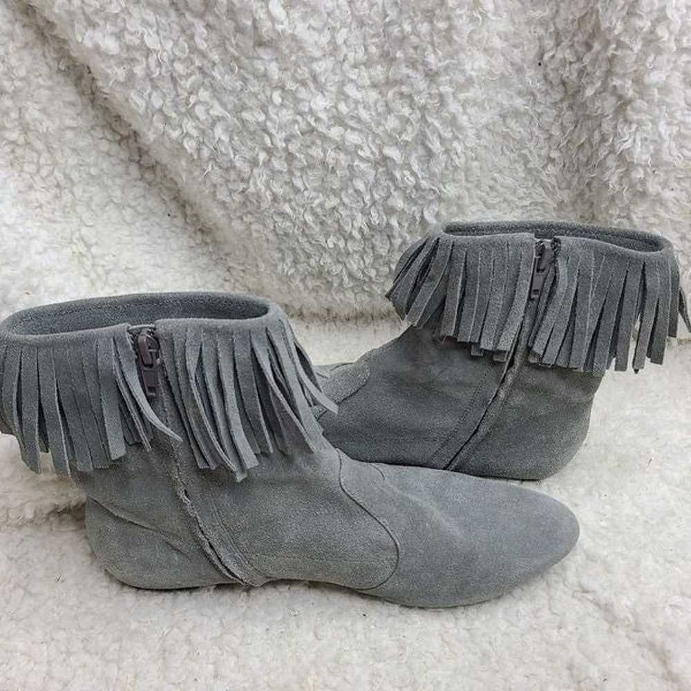 Sam Edelman Gray Suede Fringed Flat Ankle Boots s… - image 5