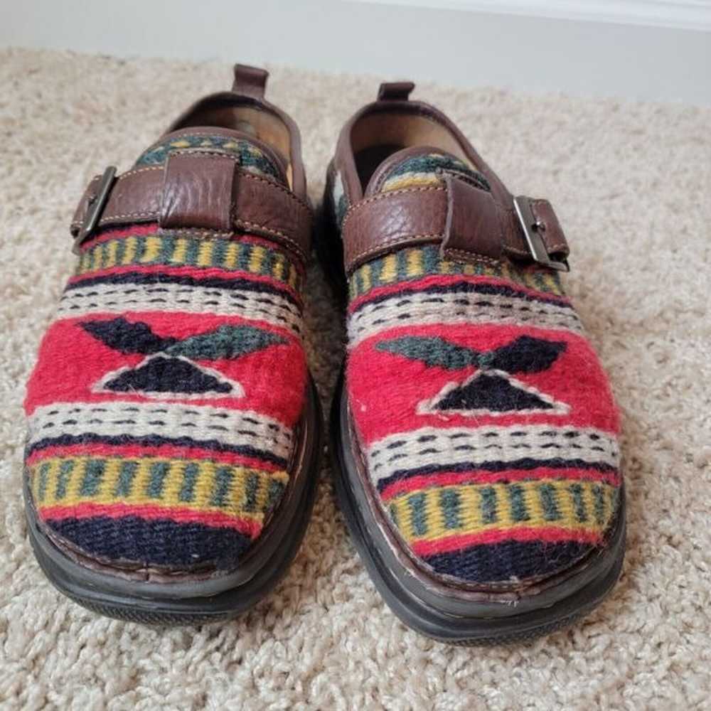 Born Size 9 Loafers Aztec Tribal Leather Shoes Si… - image 2