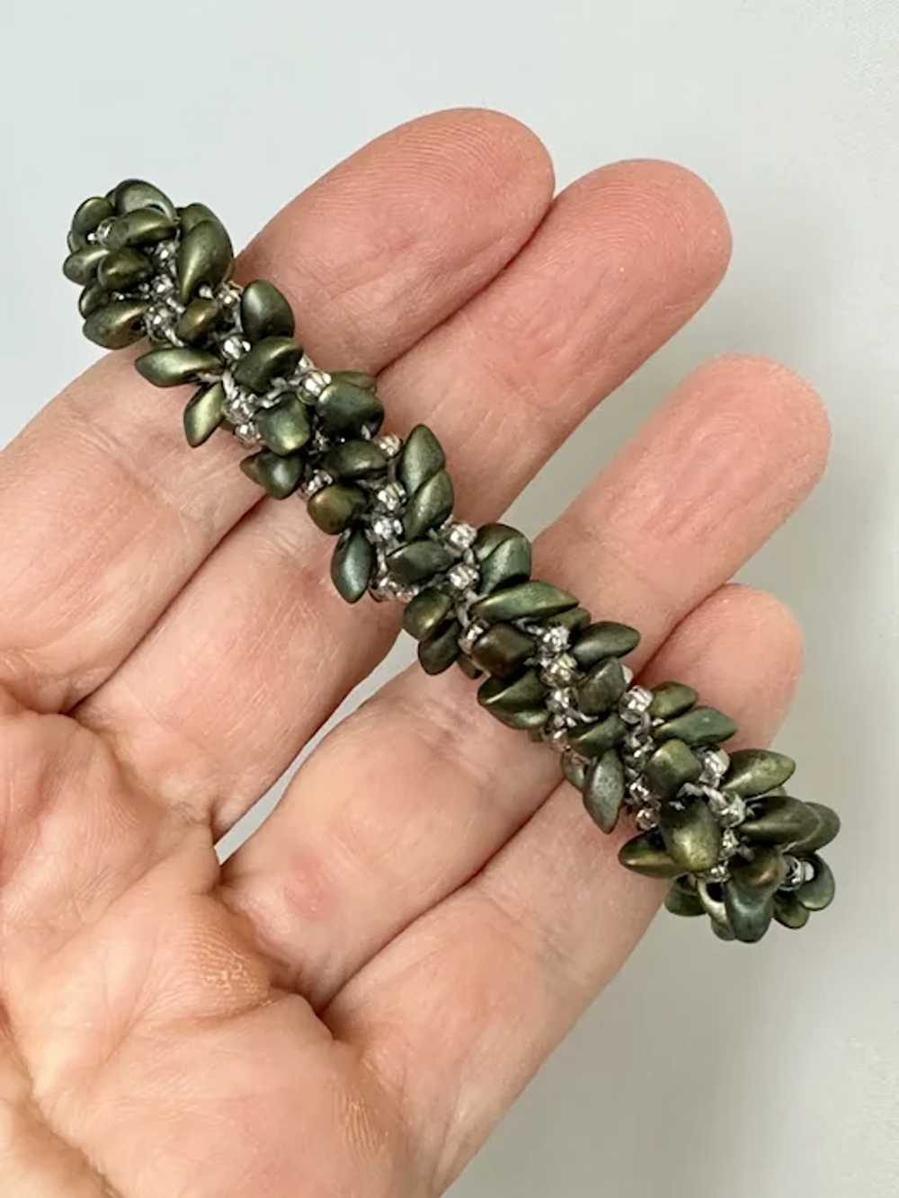 Green Tone Beaded Bracelet - image 7