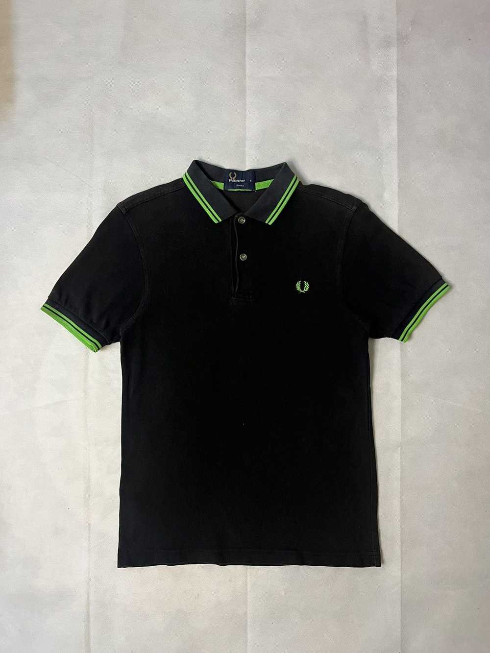 Fred Perry × Luxury Fred Perry Neon Twin Tipped S… - image 1