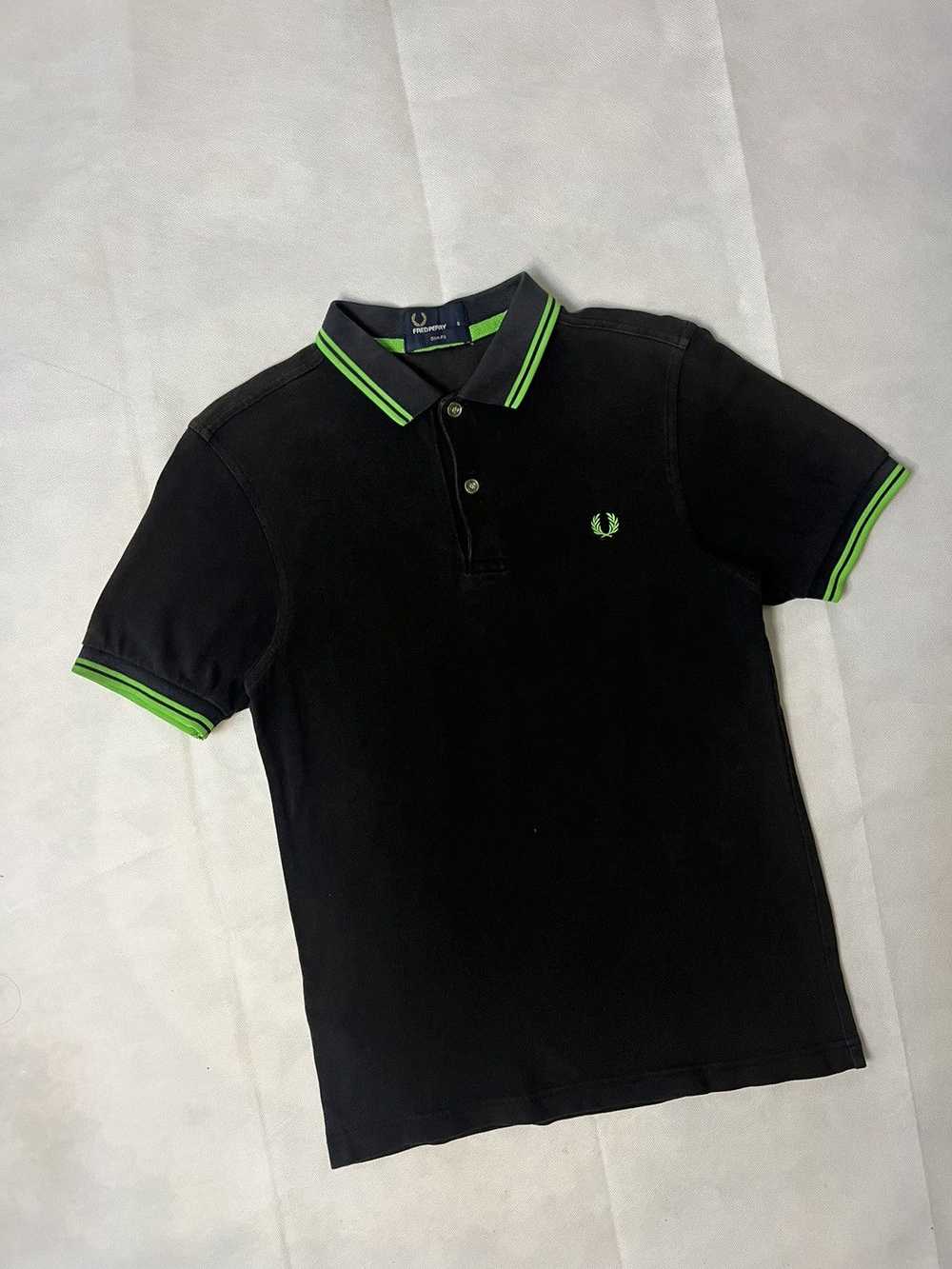 Fred Perry × Luxury Fred Perry Neon Twin Tipped S… - image 3