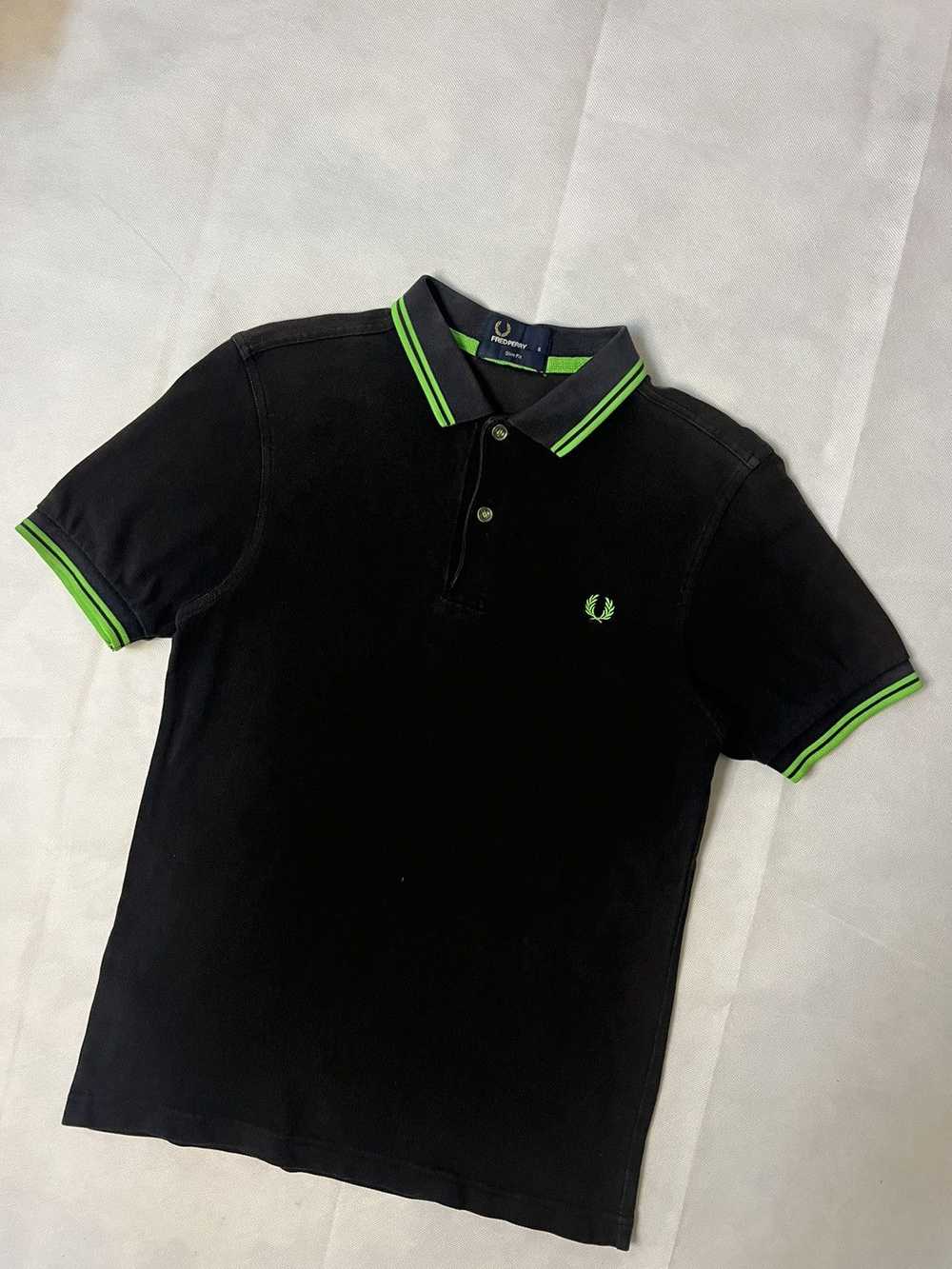 Fred Perry × Luxury Fred Perry Neon Twin Tipped S… - image 5